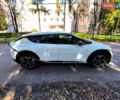 Киа EV6 2023 в Ровно на Automoto.ua Белый Киа EV6, объемом двигателя 0 л и пробегом 20 тыс. км за 27000 $, фото 1 на Automoto.ua