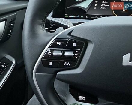 Белый Киа EV6, объемом двигателя 0 л и пробегом 7 тыс. км за 30999 $, фото 1 на Automoto.ua