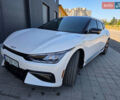 Белый Киа EV6, объемом двигателя 0 л и пробегом 62 тыс. км за 29500 $, фото 1 на Automoto.ua
