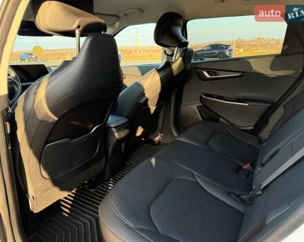 Білий Кіа EV6, об'ємом двигуна 0 л та пробігом 92 тис. км за 23900 $, фото 25 на Automoto.ua