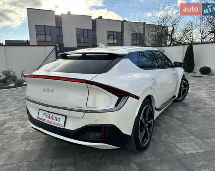Белый Киа EV6, объемом двигателя 0 л и пробегом 8 тыс. км за 44500 $, фото 20 на Automoto.ua