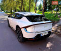 Киа EV6 2023 в Ровно на Automoto.ua Белый Киа EV6, объемом двигателя 0 л и пробегом 20 тыс. км за 27000 $, фото 4 на Automoto.ua