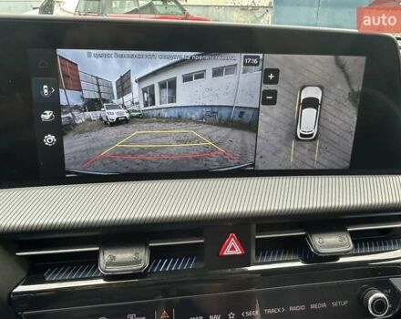 Белый Киа EV6, объемом двигателя 0 л и пробегом 7 тыс. км за 30999 $, фото 27 на Automoto.ua