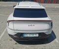 Белый Киа EV6, объемом двигателя 0 л и пробегом 24 тыс. км за 25200 $, фото 28 на Automoto.ua