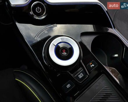 Белый Киа EV6, объемом двигателя 0 л и пробегом 8 тыс. км за 44500 $, фото 63 на Automoto.ua