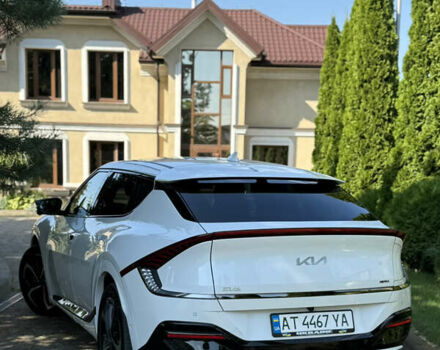 Белый Киа EV6, объемом двигателя 0 л и пробегом 61 тыс. км за 32000 $, фото 8 на Automoto.ua