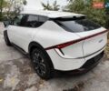 Білий Кіа EV6, об'ємом двигуна 0 л та пробігом 2 тис. км за 22000 $, фото 2 на Automoto.ua