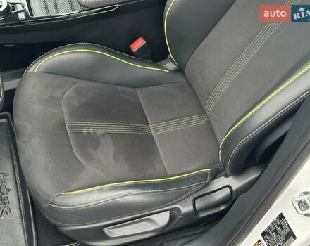 Білий Кіа EV6, об'ємом двигуна 0 л та пробігом 27 тис. км за 29490 $, фото 30 на Automoto.ua