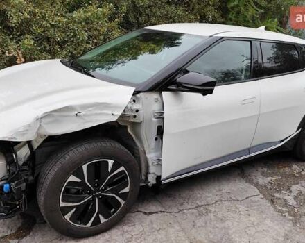 Білий Кіа EV6, об'ємом двигуна 0 л та пробігом 2 тис. км за 22000 $, фото 10 на Automoto.ua