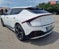 Белый Киа EV6, объемом двигателя 0 л и пробегом 6 тыс. км за 59500 $, фото 8 на Automoto.ua