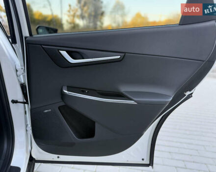 Білий Кіа EV6, об'ємом двигуна 0 л та пробігом 20 тис. км за 26500 $, фото 28 на Automoto.ua