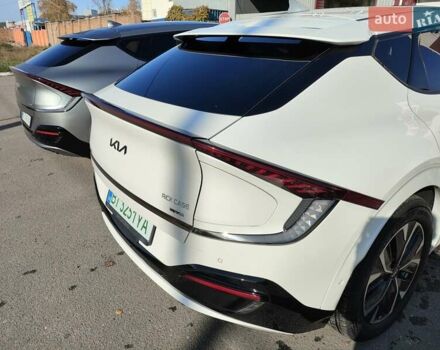 Белый Киа EV6, объемом двигателя 0 л и пробегом 4 тыс. км за 28900 $, фото 6 на Automoto.ua