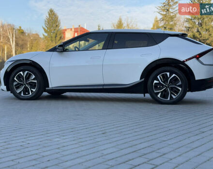 Білий Кіа EV6, об'ємом двигуна 0 л та пробігом 20 тис. км за 26500 $, фото 5 на Automoto.ua