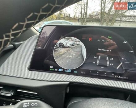 Белый Киа EV6, объемом двигателя 1.99 л и пробегом 11 тыс. км за 34999 $, фото 24 на Automoto.ua