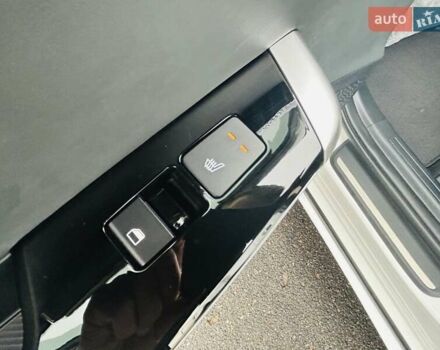 Белый Киа EV6, объемом двигателя 1.99 л и пробегом 11 тыс. км за 34999 $, фото 27 на Automoto.ua