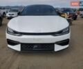Белый Киа EV6, объемом двигателя 0 л и пробегом 26 тыс. км за 11700 $, фото 4 на Automoto.ua