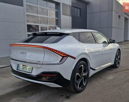 Белый Киа EV6, объемом двигателя 0 л и пробегом 1 тыс. км за 41000 $, фото 4 на Automoto.ua