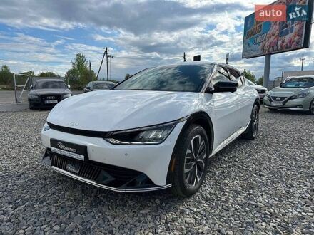 Белый Киа EV6, объемом двигателя 0 л и пробегом 19 тыс. км за 26700 $, фото 1 на Automoto.ua