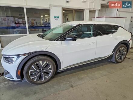 Білий Кіа EV6, об'ємом двигуна 0 л та пробігом 23 тис. км за 9700 $, фото 1 на Automoto.ua
