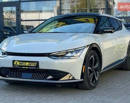 Бежевый Киа EV6, объемом двигателя 0 л и пробегом 66 тыс. км за 28500 $, фото 2 на Automoto.ua