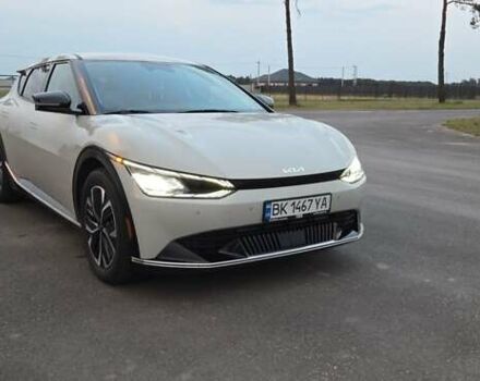 Бежевый Киа EV6, объемом двигателя 0 л и пробегом 60 тыс. км за 24500 $, фото 7 на Automoto.ua
