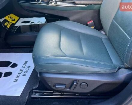 Бежевый Киа EV6, объемом двигателя 0 л и пробегом 66 тыс. км за 28500 $, фото 12 на Automoto.ua