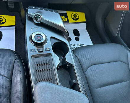 Бежевый Киа EV6, объемом двигателя 0 л и пробегом 112 тыс. км за 24500 $, фото 14 на Automoto.ua