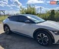 Бежевый Киа EV6, объемом двигателя 0 л и пробегом 50 тыс. км за 23500 $, фото 3 на Automoto.ua