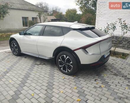 Киа EV6 2023 в Лубнах на Automoto.ua Бежевый Киа EV6, объемом двигателя 0 л и пробегом 32 тыс. км за 25200 $, фото 29 на Automoto.ua