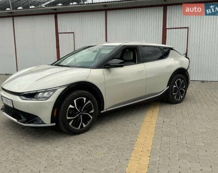 Бежевый Киа EV6, объемом двигателя 0 л и пробегом 33 тыс. км за 25750 $, фото 29 на Automoto.ua