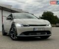Бежевый Киа EV6, объемом двигателя 0 л и пробегом 33 тыс. км за 25750 $, фото 1 на Automoto.ua