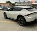 Бежевый Киа EV6, объемом двигателя 0 л и пробегом 33 тыс. км за 25750 $, фото 31 на Automoto.ua