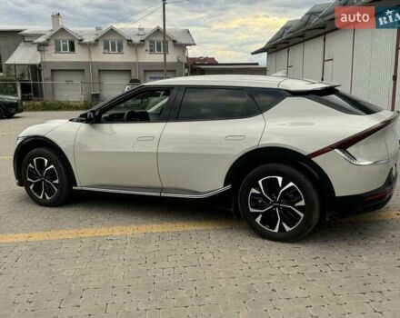 Бежевый Киа EV6, объемом двигателя 0 л и пробегом 33 тыс. км за 25750 $, фото 33 на Automoto.ua