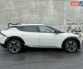 Бежевый Киа EV6, объемом двигателя 0 л и пробегом 1 тыс. км за 31850 $, фото 3 на Automoto.ua