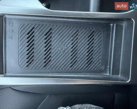 Бежевый Киа EV6, объемом двигателя 0 л и пробегом 1 тыс. км за 31850 $, фото 18 на Automoto.ua