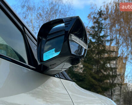 Бежевый Киа EV6, объемом двигателя 0 л и пробегом 2 тыс. км за 31850 $, фото 28 на Automoto.ua