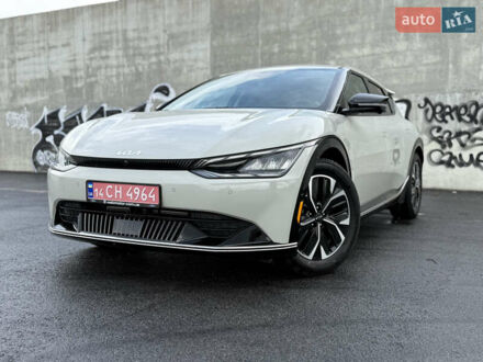 Бежевый Киа EV6, объемом двигателя 0 л и пробегом 1 тыс. км за 31850 $, фото 1 на Automoto.ua