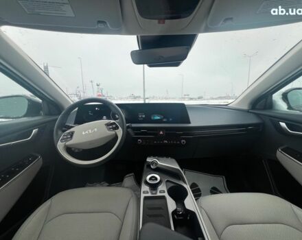 Черный Киа EV6, объемом двигателя 0 л и пробегом 59 тыс. км за 25340 $, фото 37 на Automoto.ua