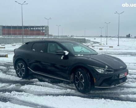 Черный Киа EV6, объемом двигателя 0 л и пробегом 59 тыс. км за 25340 $, фото 12 на Automoto.ua