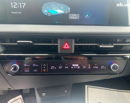 Черный Киа EV6, объемом двигателя 0 л и пробегом 59 тыс. км за 25340 $, фото 23 на Automoto.ua