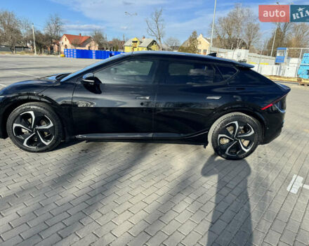 Чорний Кіа EV6, об'ємом двигуна 0 л та пробігом 30 тис. км за 29000 $, фото 3 на Automoto.ua