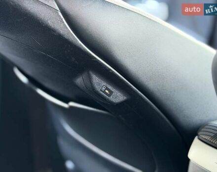 Черный Киа EV6, объемом двигателя 0 л и пробегом 94 тыс. км за 26300 $, фото 43 на Automoto.ua