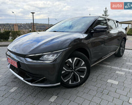 Черный Киа EV6, объемом двигателя 0 л и пробегом 54 тыс. км за 23999 $, фото 11 на Automoto.ua