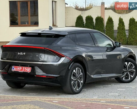 Черный Киа EV6, объемом двигателя 0 л и пробегом 54 тыс. км за 23999 $, фото 18 на Automoto.ua