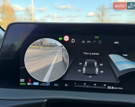 Черный Киа EV6, объемом двигателя 0 л и пробегом 94 тыс. км за 26300 $, фото 84 на Automoto.ua