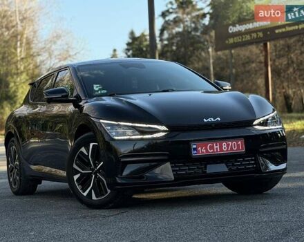 Черный Киа EV6, объемом двигателя 0 л и пробегом 83 тыс. км за 27200 $, фото 4 на Automoto.ua
