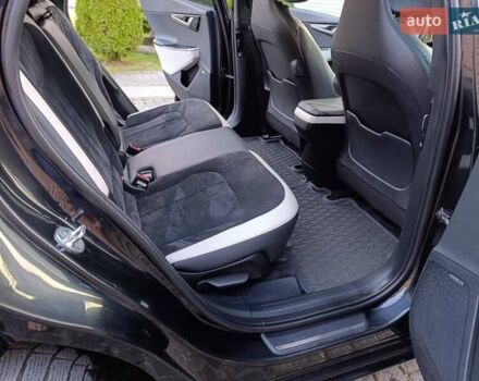 Черный Киа EV6, объемом двигателя 0 л и пробегом 191 тыс. км за 22750 $, фото 1 на Automoto.ua