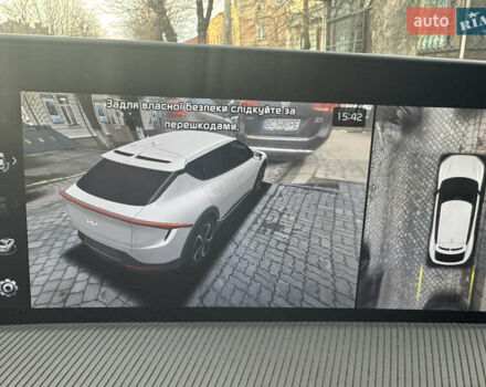 Черный Киа EV6, объемом двигателя 0 л и пробегом 80 тыс. км за 29500 $, фото 36 на Automoto.ua