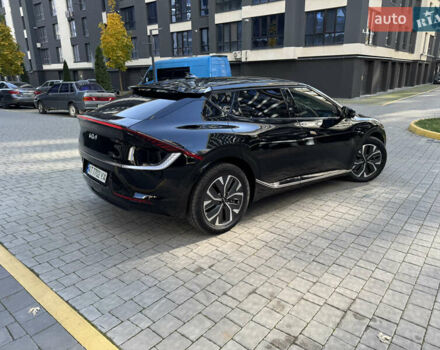 Чорний Кіа EV6, об'ємом двигуна 0 л та пробігом 89 тис. км за 24800 $, фото 2 на Automoto.ua