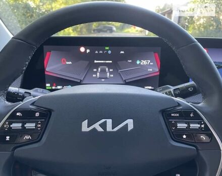 Черный Киа EV6, объемом двигателя 0 л и пробегом 16 тыс. км за 39999 $, фото 43 на Automoto.ua